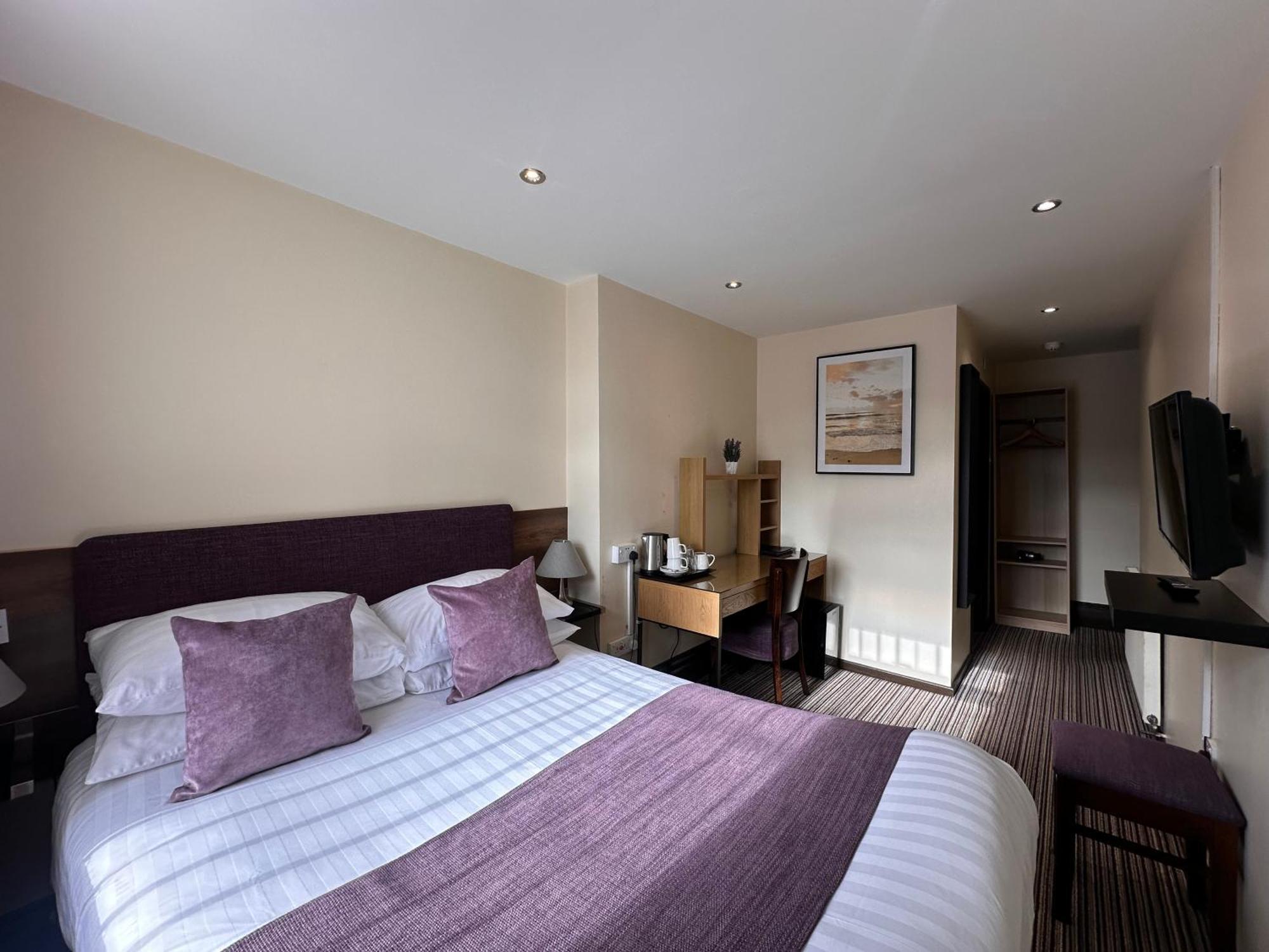 The Bell Guesthouse Peterlee Exterior photo